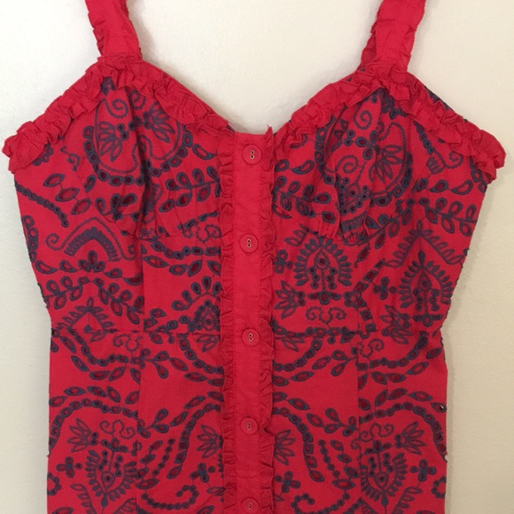 NEW Forever 21 Eyelet Dress. Medium - Picture 2 of 7